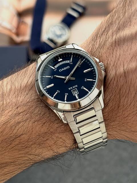 CASIO - MTP-1370D-2A2V