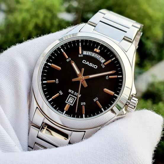 CASIO - MTP-1370D-1A2V