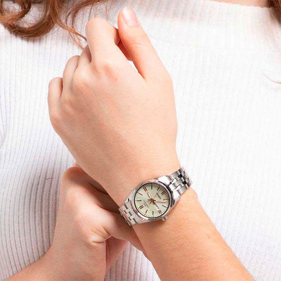 CASIO FEMME LTP-1335D-9AVDF